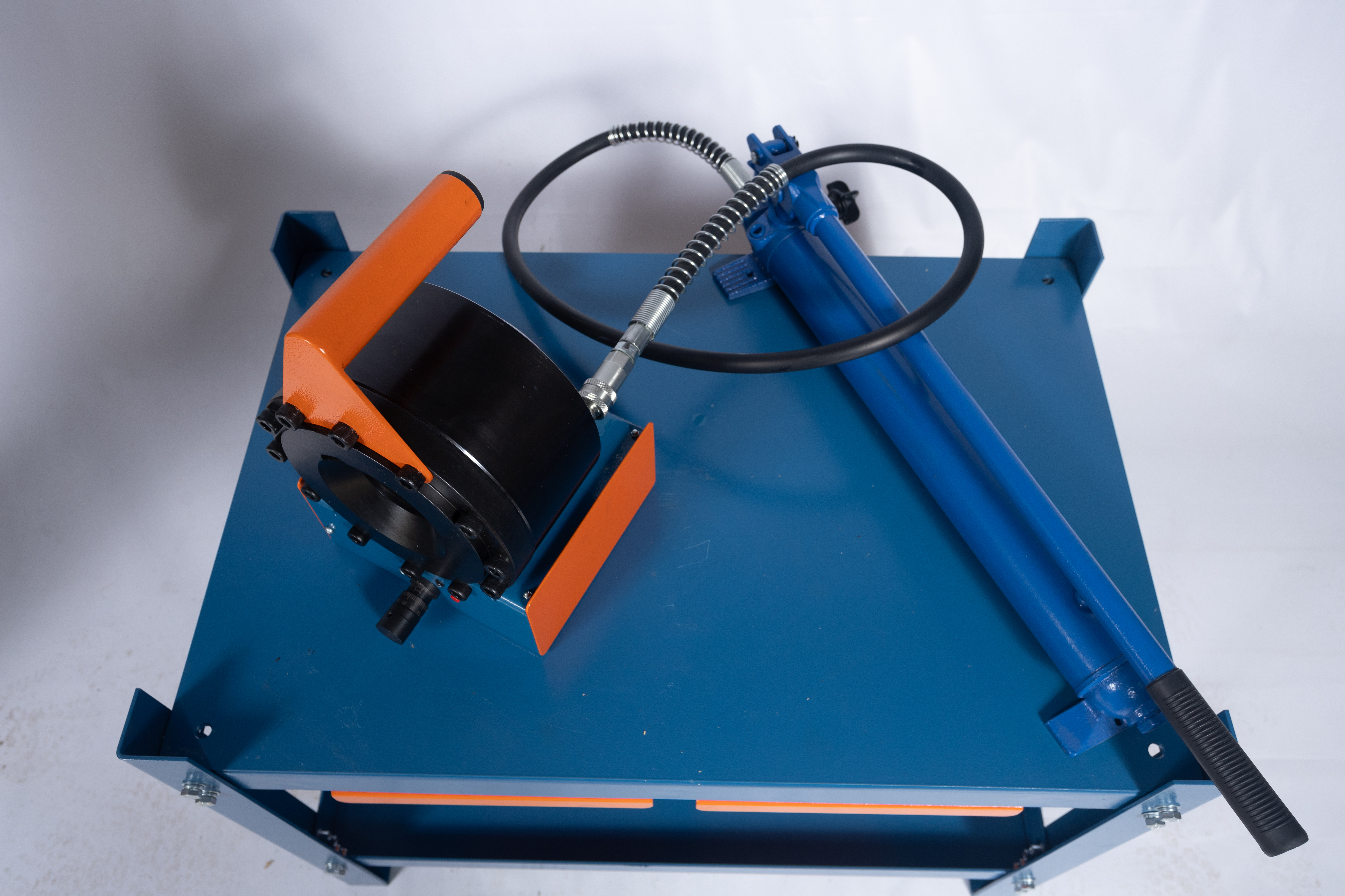 Ручной радиальный пресс РВД до 1 дюйма (25 мм) ручной насос